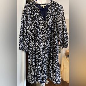 Chelsea&Violet Floral Long Sleeve Dress. V-Neck W/tie. Sz M/L Bottom Tier. EC